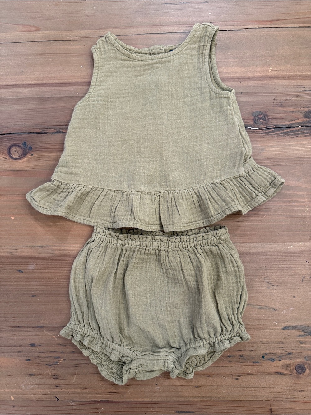 Old Navy Olive Ruffle Top and Bloomers Set